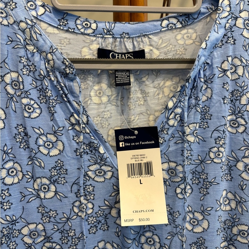 Chaps Spring Denim Collection blue floral batwing sleeved top (L) NWT